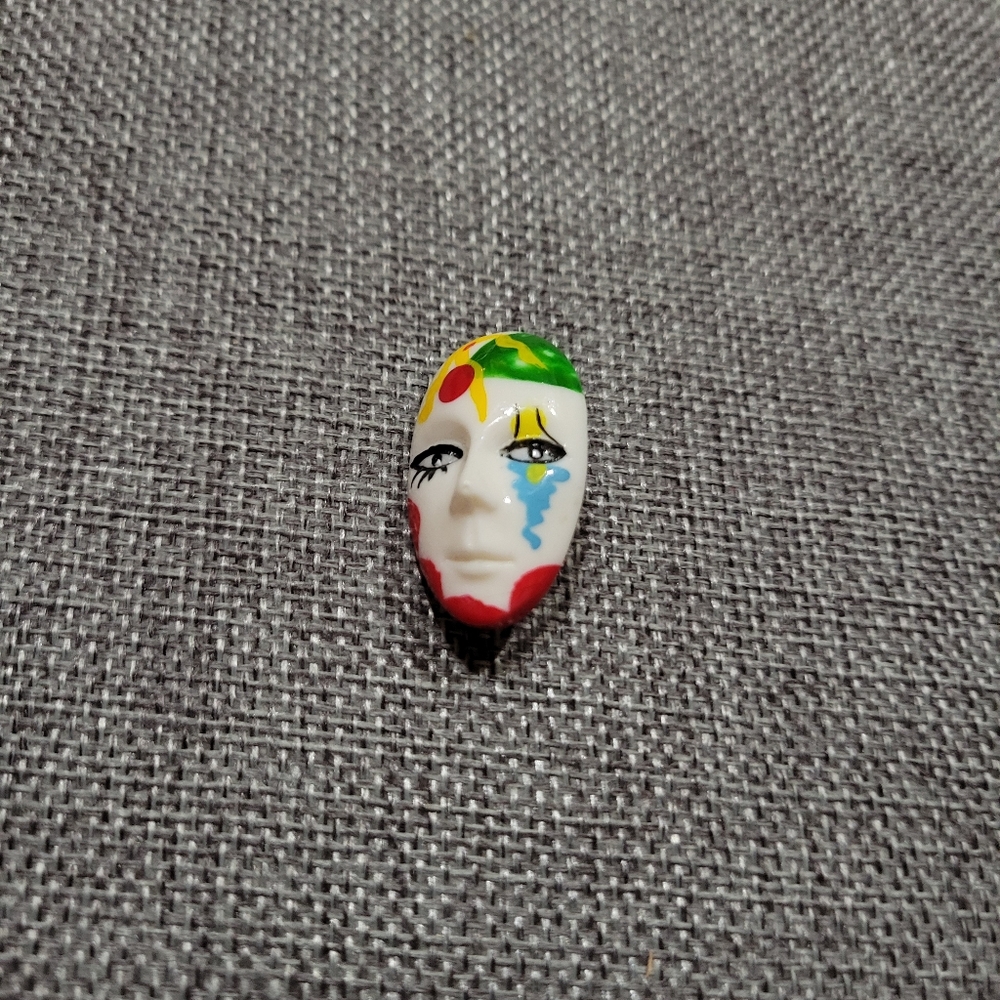 Colorful Face Brooch